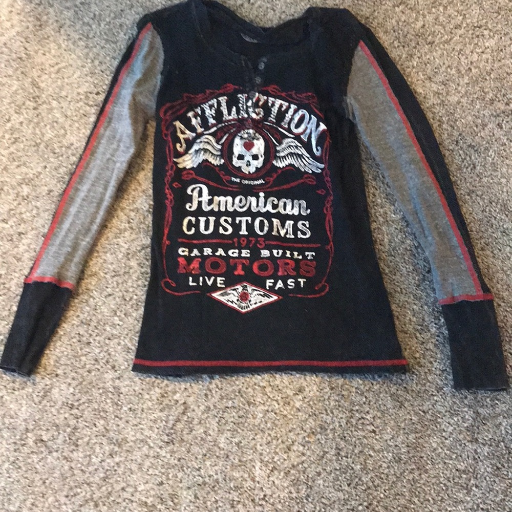 Long sleeve affliction tee. Perfect condition